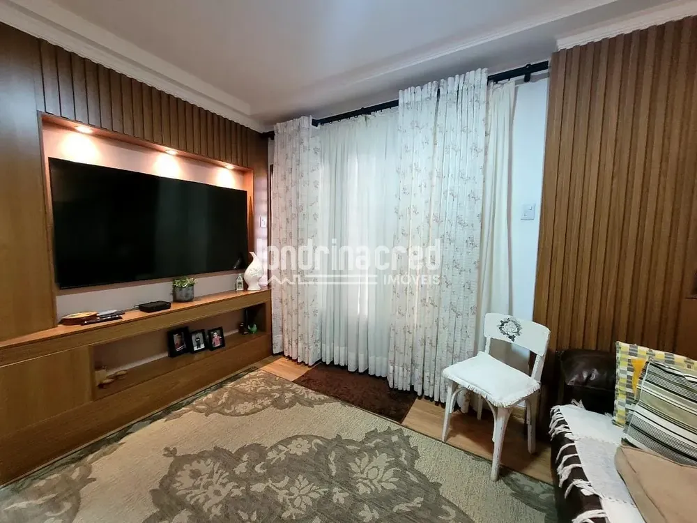 Casa, 4 quartos, 202 m² - Foto 1