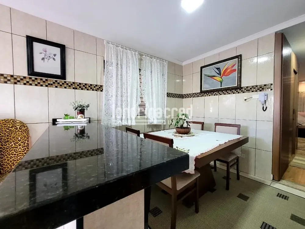 Casa, 4 quartos, 202 m² - Foto 3
