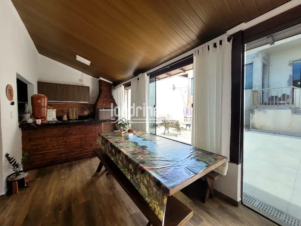 Casa, 4 quartos, 202 m² - Foto 8