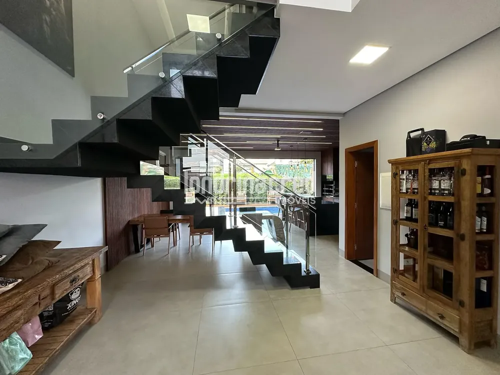 Casa, 3 quartos, 207 m² - Foto 8