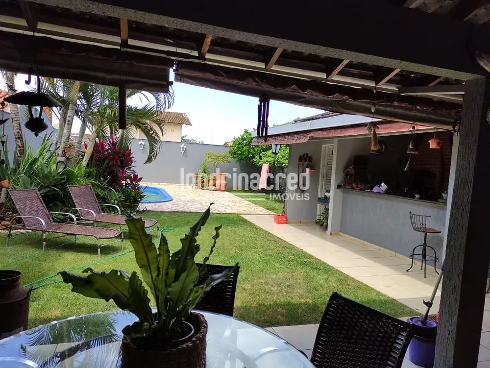 Casa, 4 quartos, 270 m² - Foto 9
