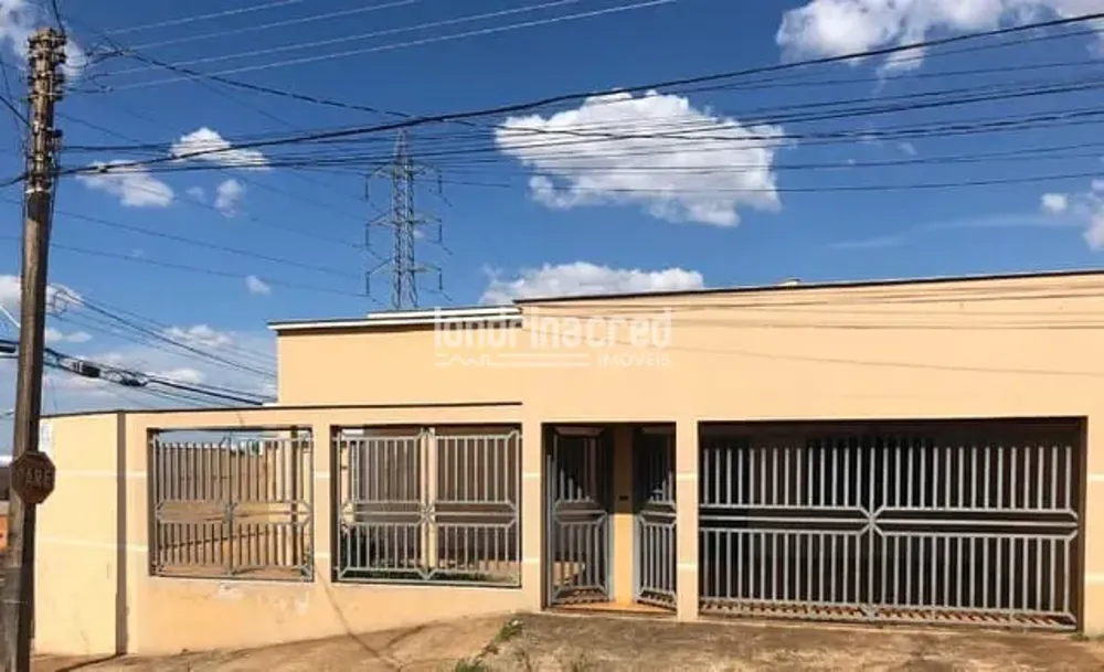 Casa, 3 quartos, 10 m² - Foto 1