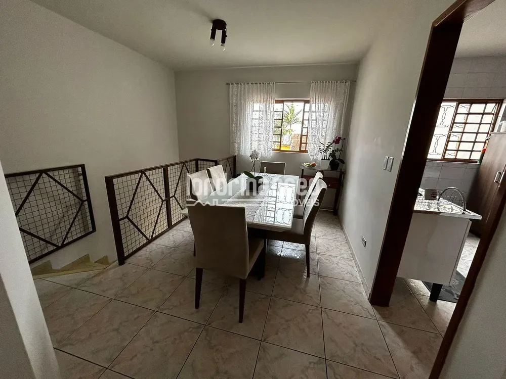 Casa, 5 quartos, 143 m² - Foto 5