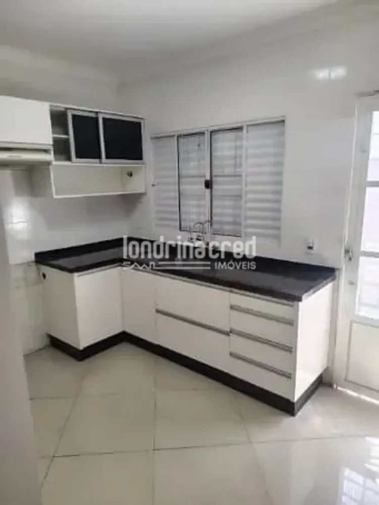 Casa, 3 quartos, 220 m² - Foto 3