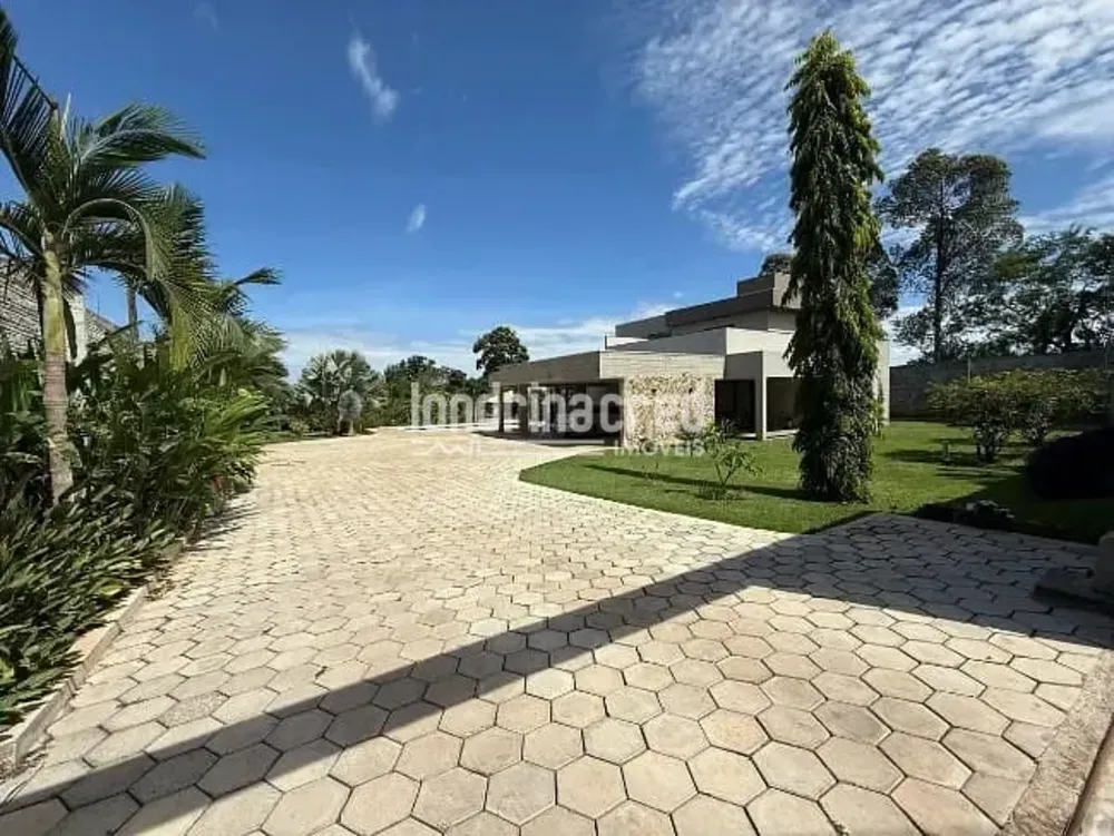 Chácara, 4 quartos, 3000 m² - Foto 1