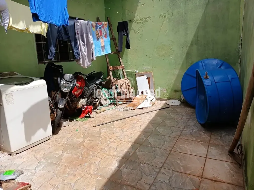 Casa, 4 quartos, 130 m² - Foto 1
