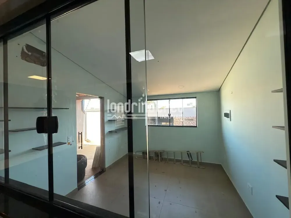Casa, 3 quartos, 252 m² - Foto 2