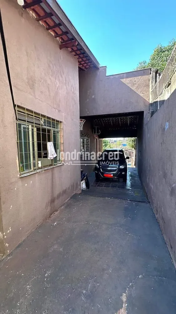 Casa, 3 quartos, 247 m² - Foto 6