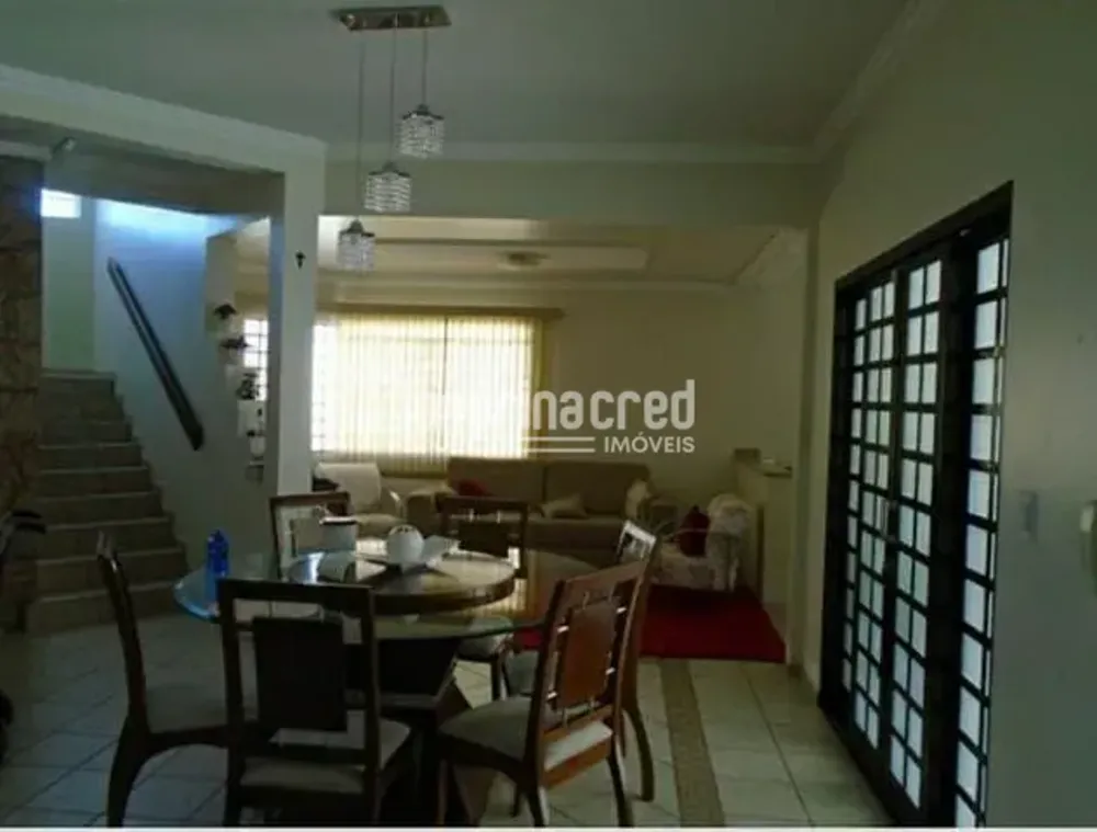 Casa, 3 quartos, 330 m² - Foto 4