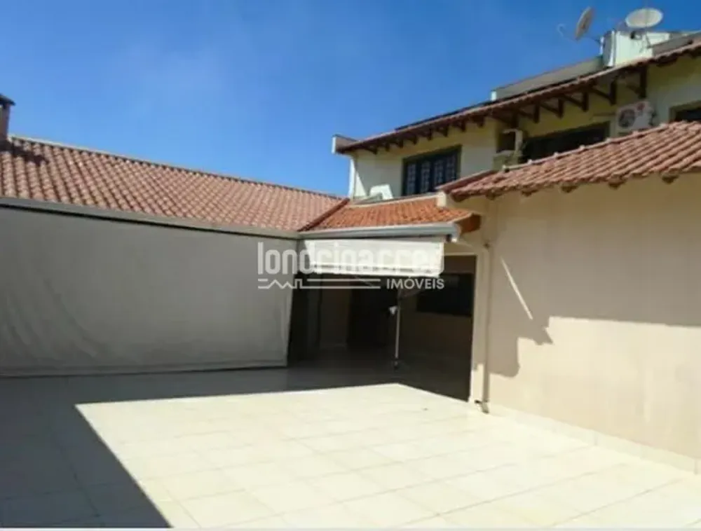 Casa, 3 quartos, 330 m² - Foto 1