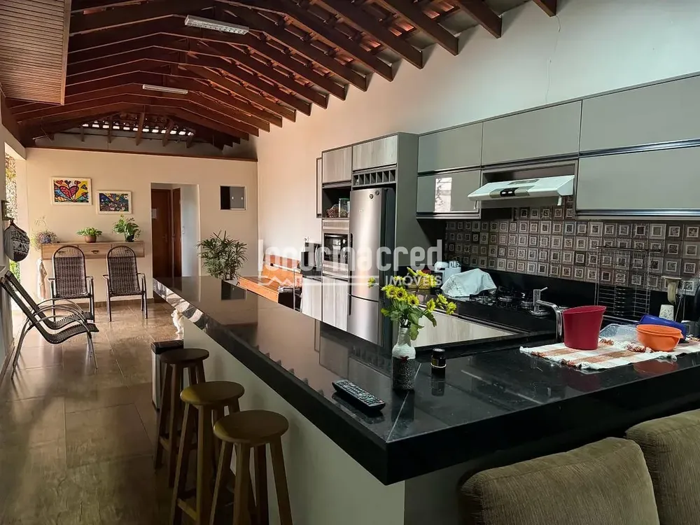 Casa, 4 quartos, 400 m² - Foto 3