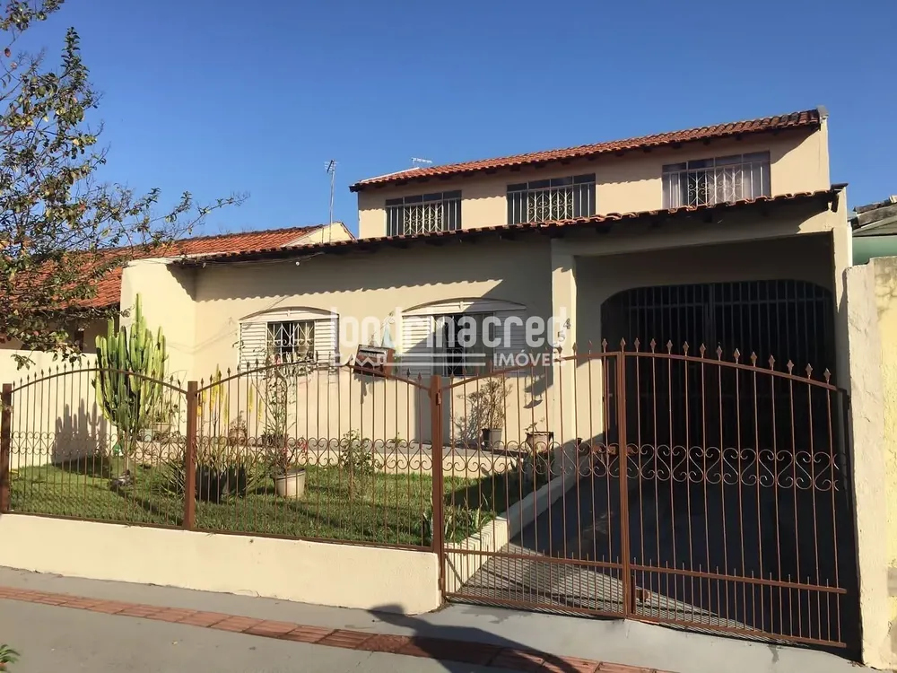 Casa, 4 quartos, 182 m² - Foto 3