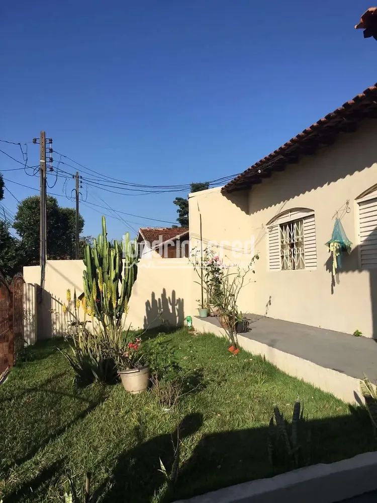 Casa, 4 quartos, 182 m² - Foto 1