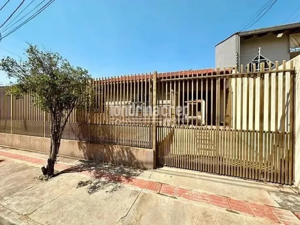 Casa, 3 quartos, 165 m² - Foto 2