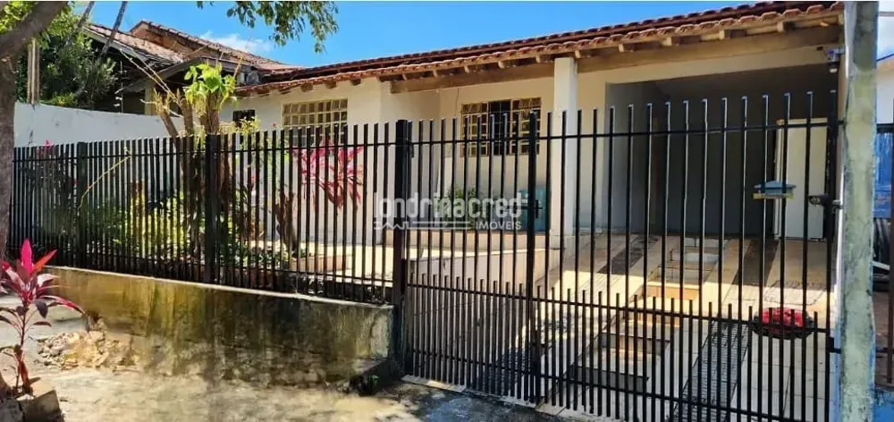 Casa, 3 quartos, 130 m² - Foto 1