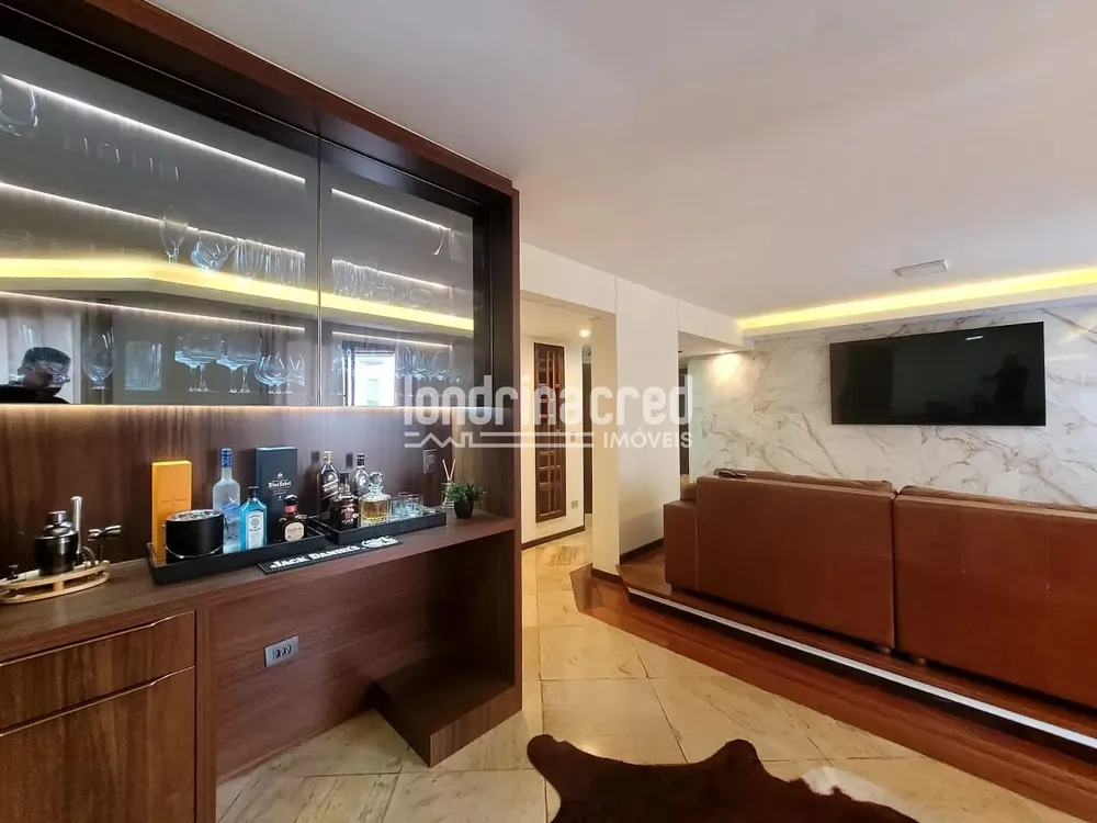 Apartamento, 4 quartos, 215 m² - Foto 2