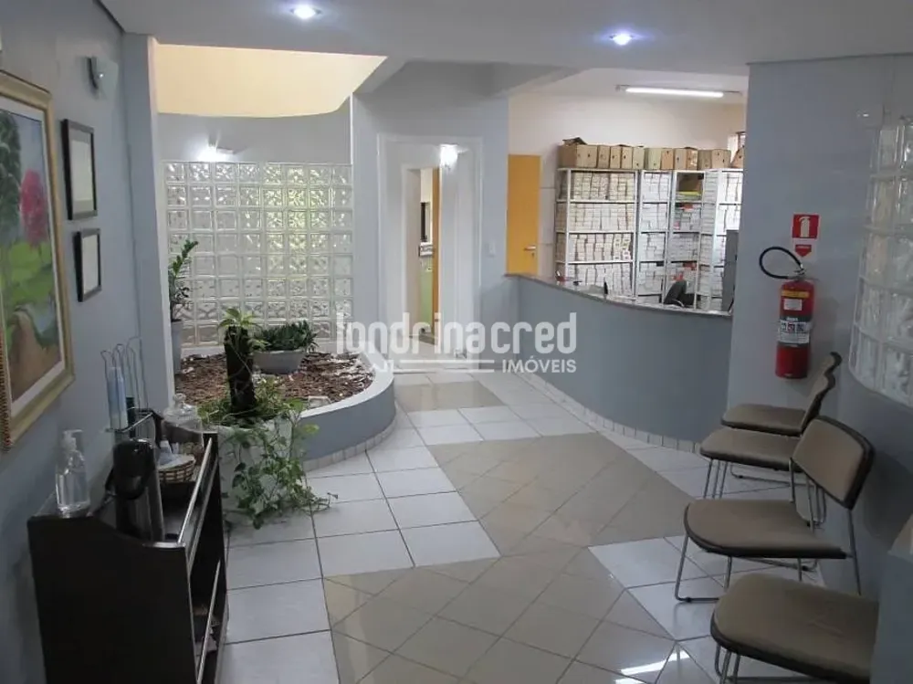 Prédio Inteiro, 590 m² - Foto 3