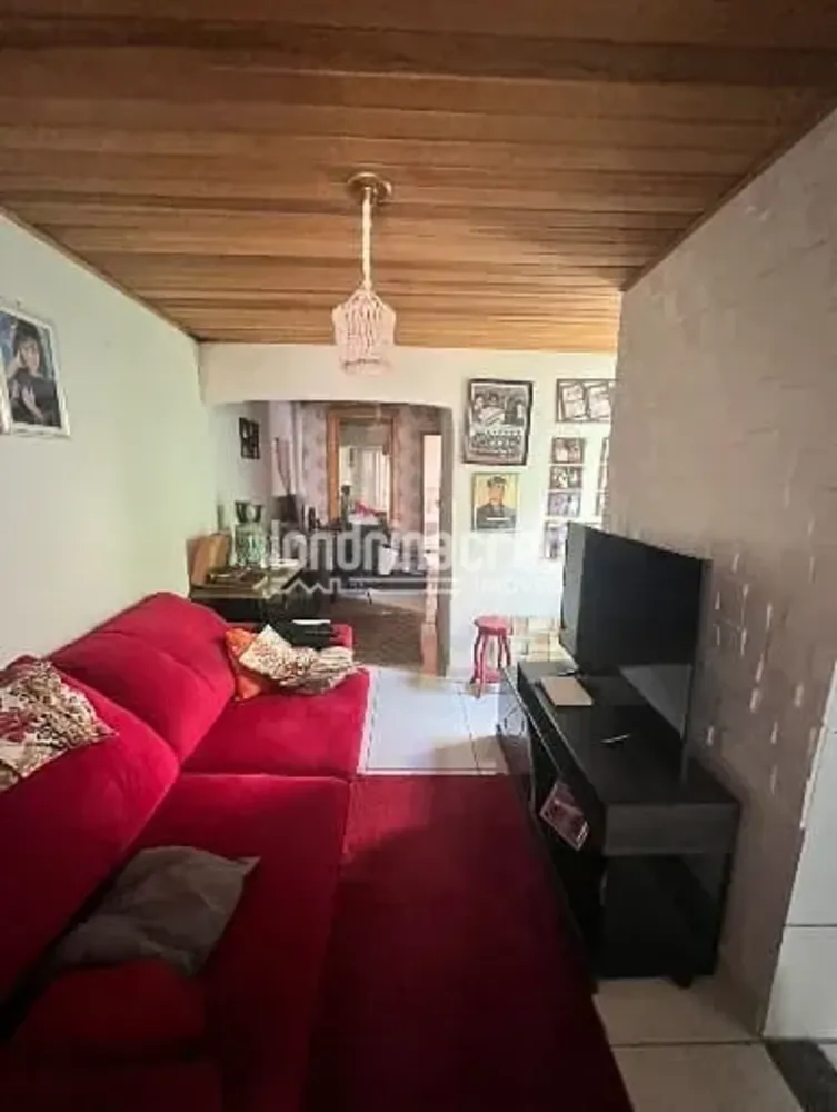 Casa, 5 quartos, 166 m² - Foto 1