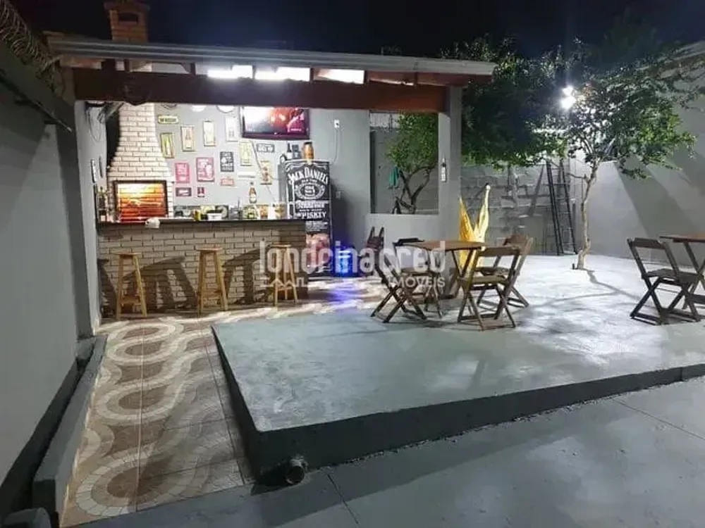 Casa, 3 quartos, 200 m² - Foto 2