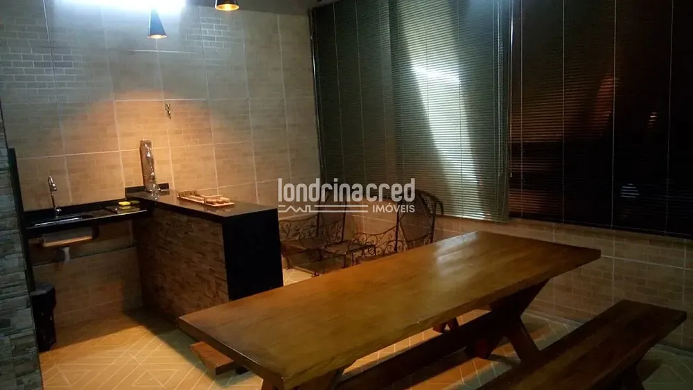 Casa, 4 quartos, 10 m² - Foto 1