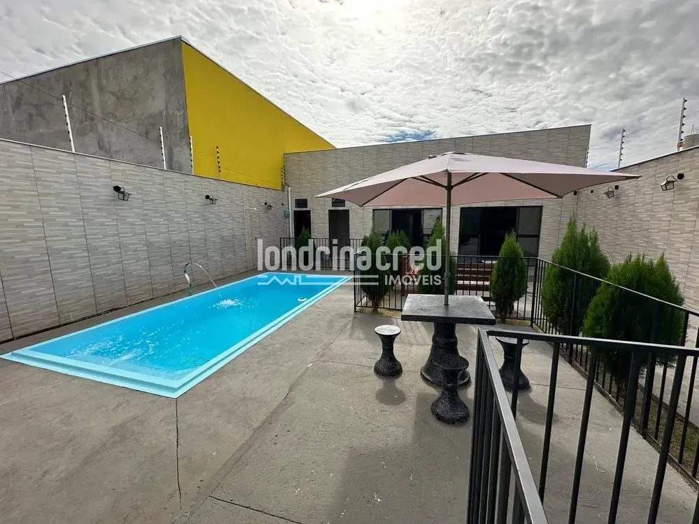 Casa, 1 quarto, 147 m² - Foto 2