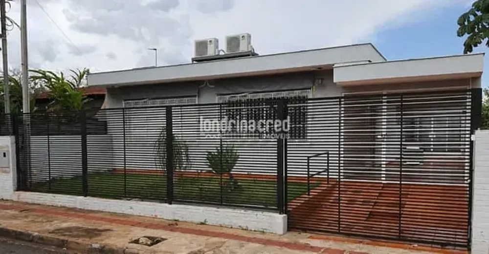 Casa, 4 quartos, 174 m² - Foto 1