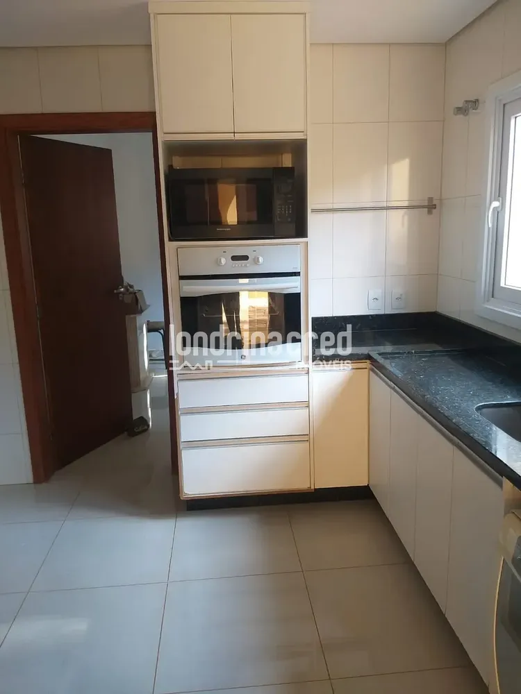 Casa, 7 quartos, 441 m² - Foto 3