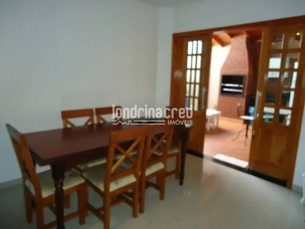 Casa, 3 quartos, 202 m² - Foto 3