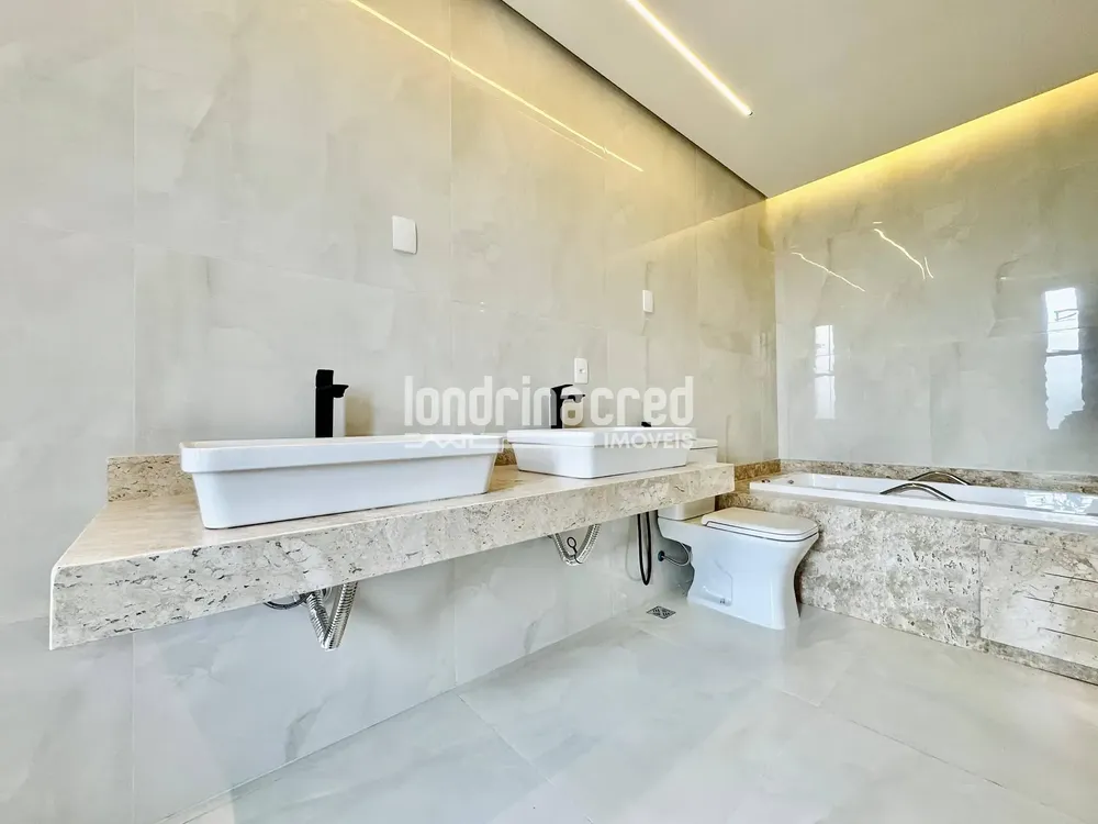 Casa, 3 quartos, 209 m² - Foto 1