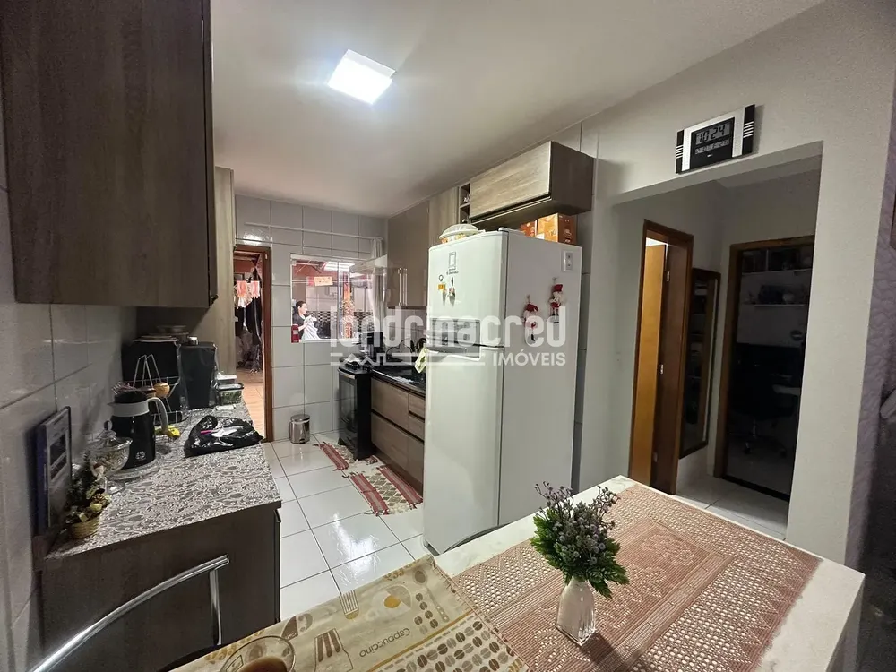 Casa, 2 quartos, 75 m² - Foto 1