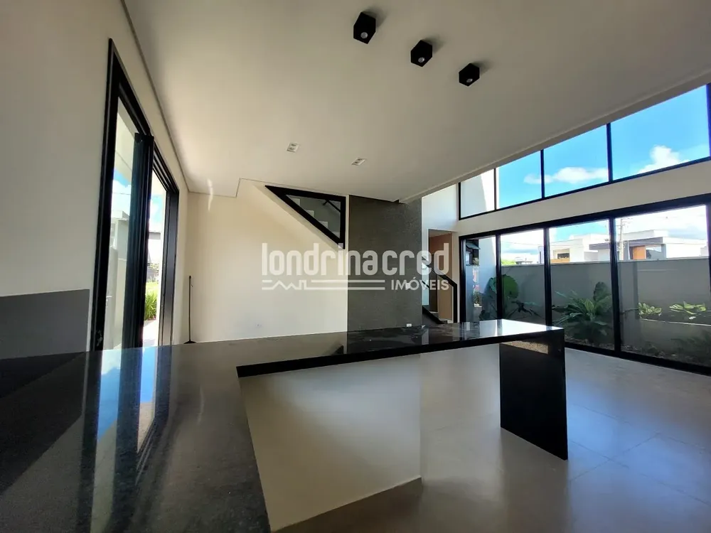 Casa, 3 quartos, 242 m² - Foto 3