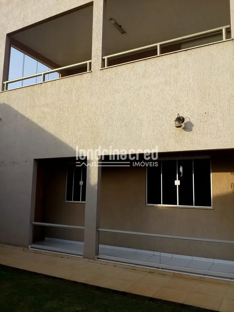 Casa, 4 quartos, 282 m² - Foto 1