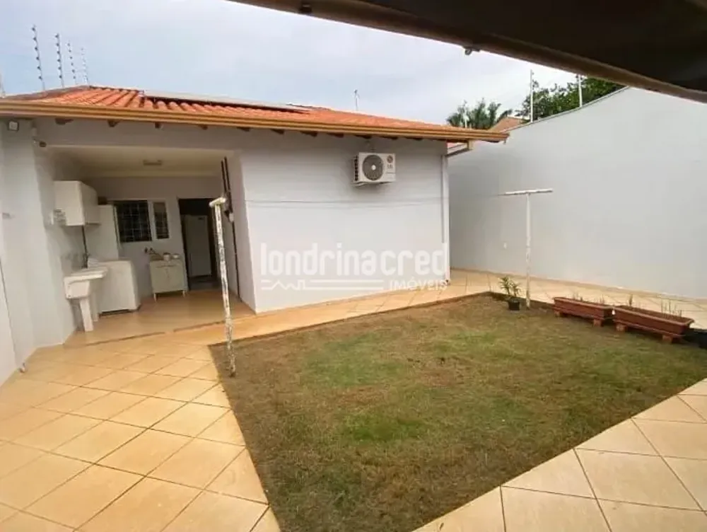 Casa, 4 quartos, 155 m² - Foto 1
