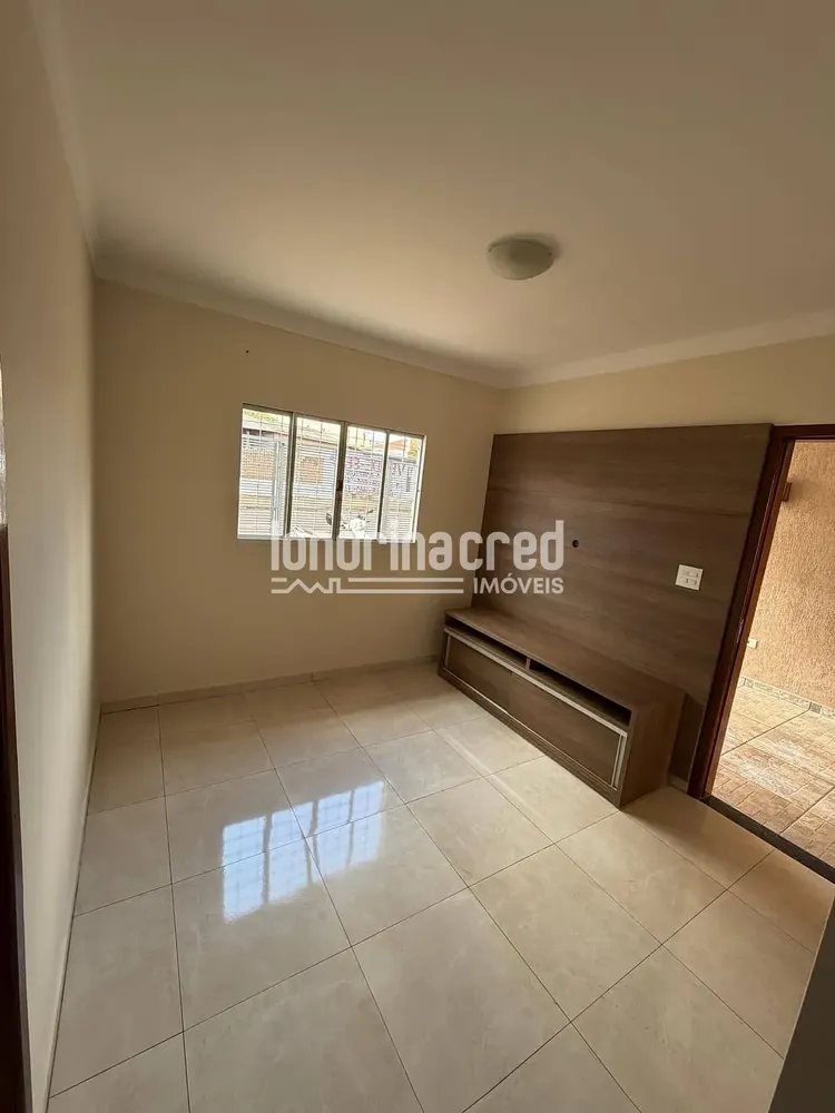 Casa, 3 quartos, 79 m² - Foto 1