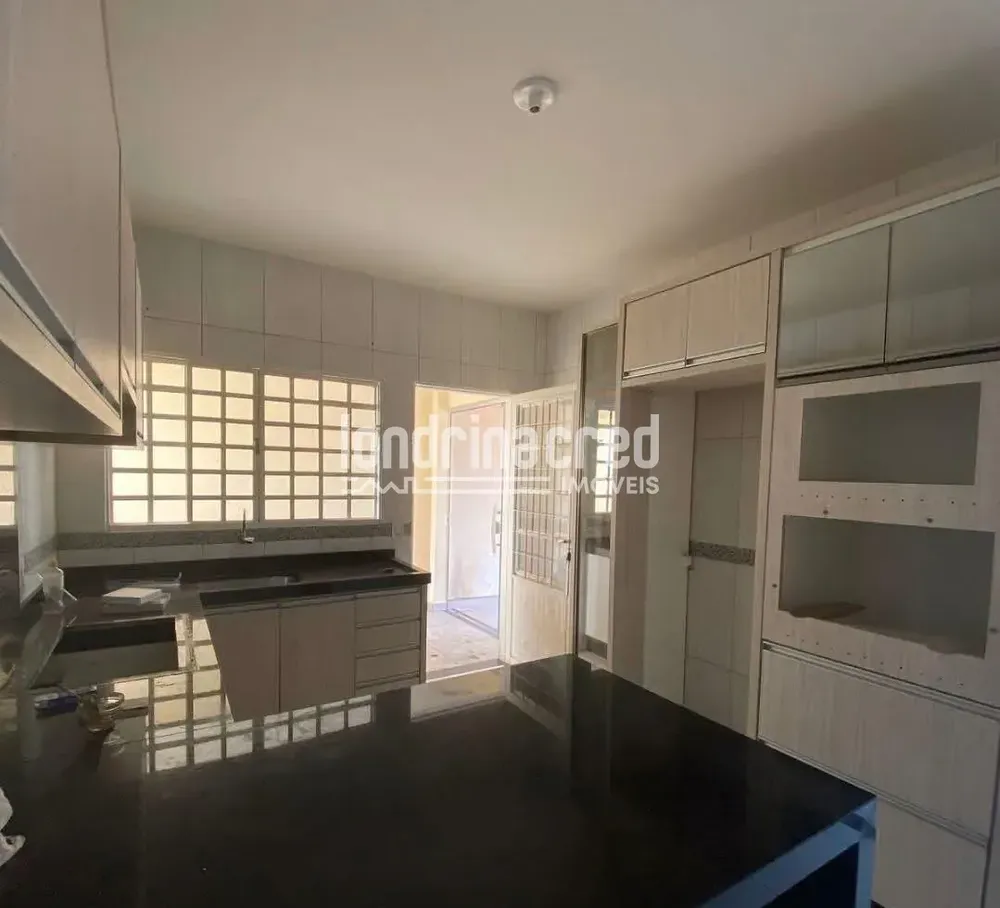 Casa, 2 quartos, 70 m² - Foto 1