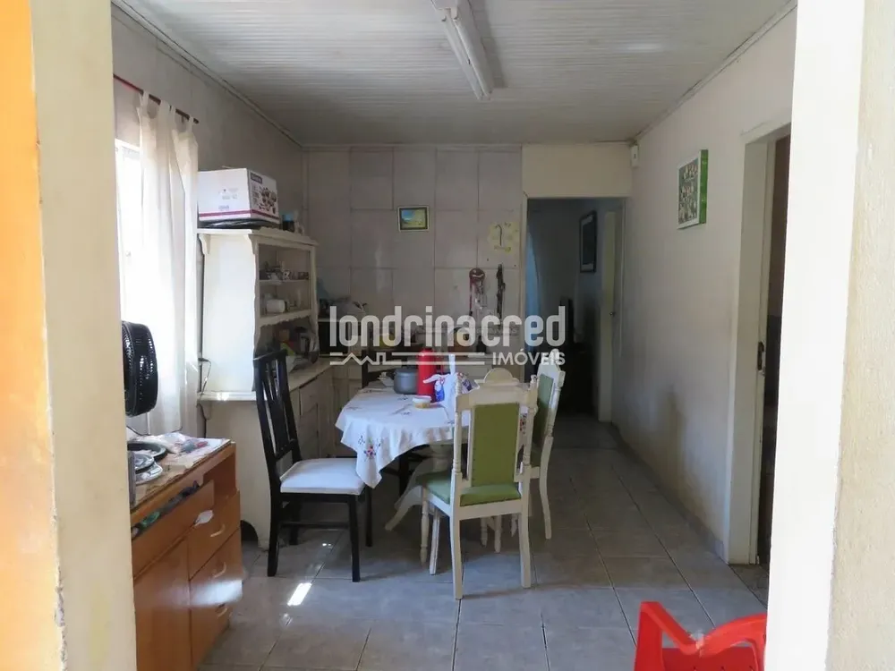 Casa, 4 quartos, 204 m² - Foto 1