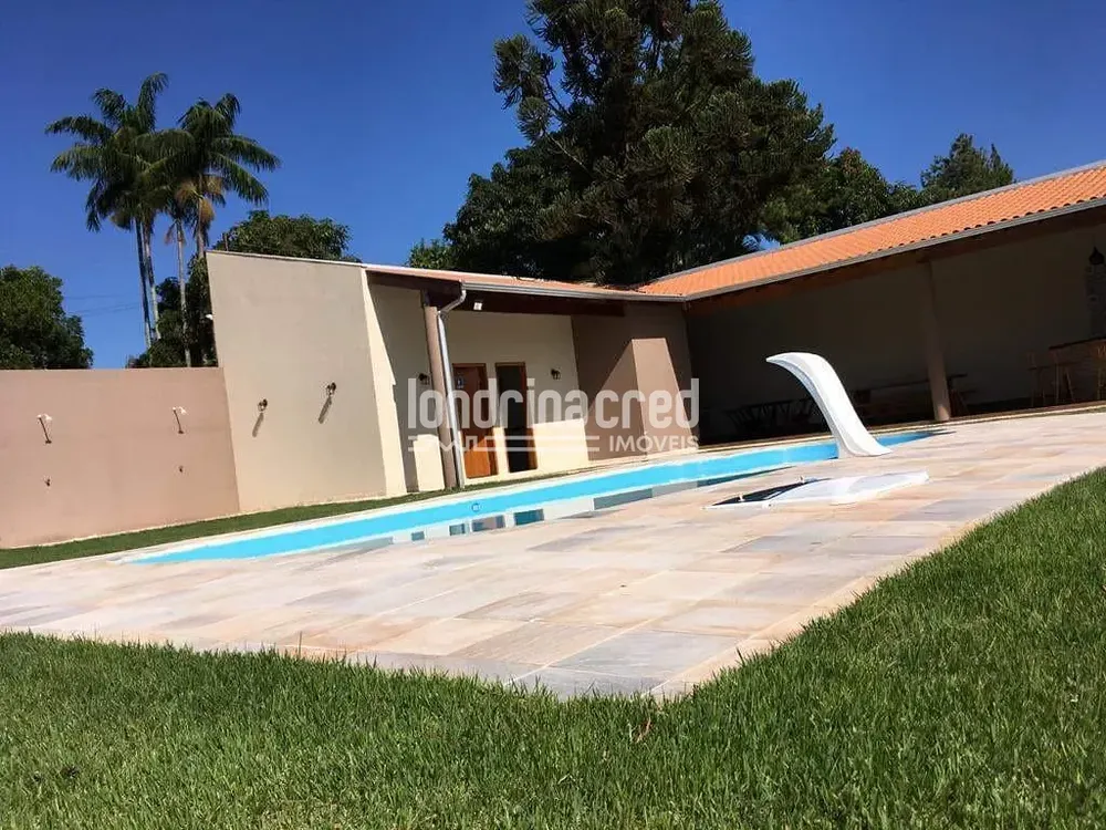 Chácara, 3 quartos, 3300 m² - Foto 1