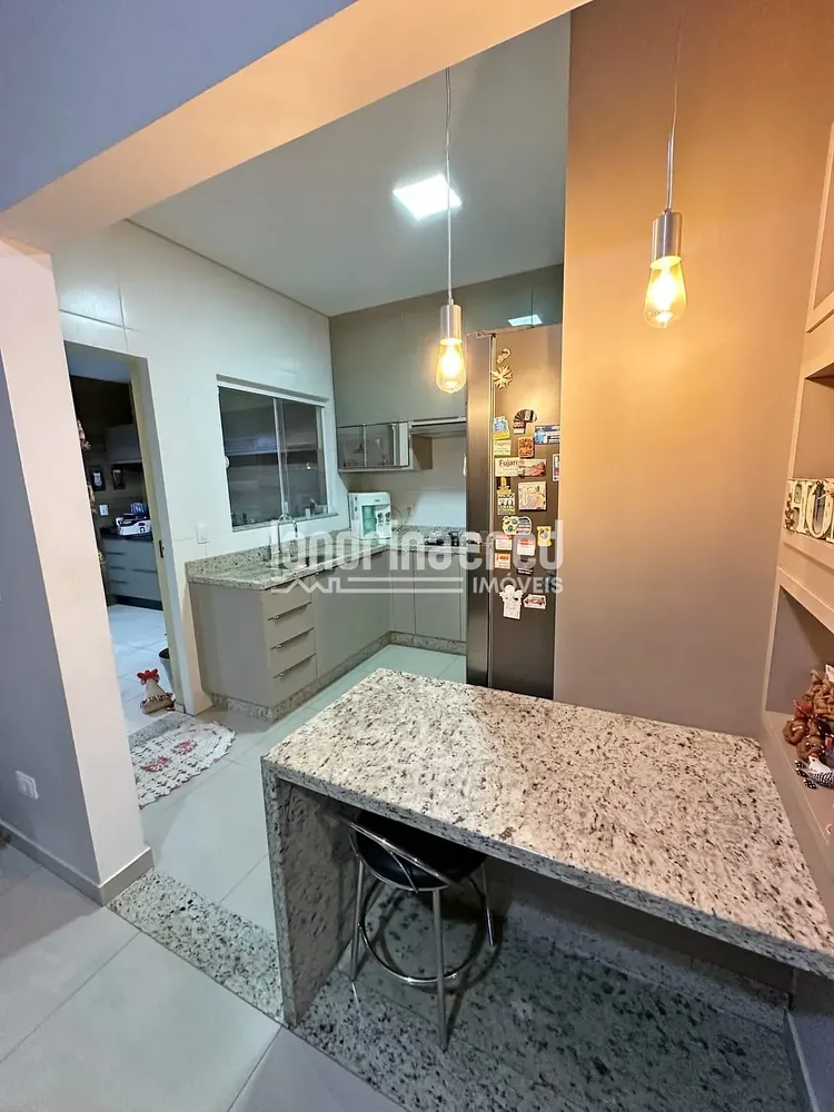 Casa, 4 quartos, 157 m² - Foto 8