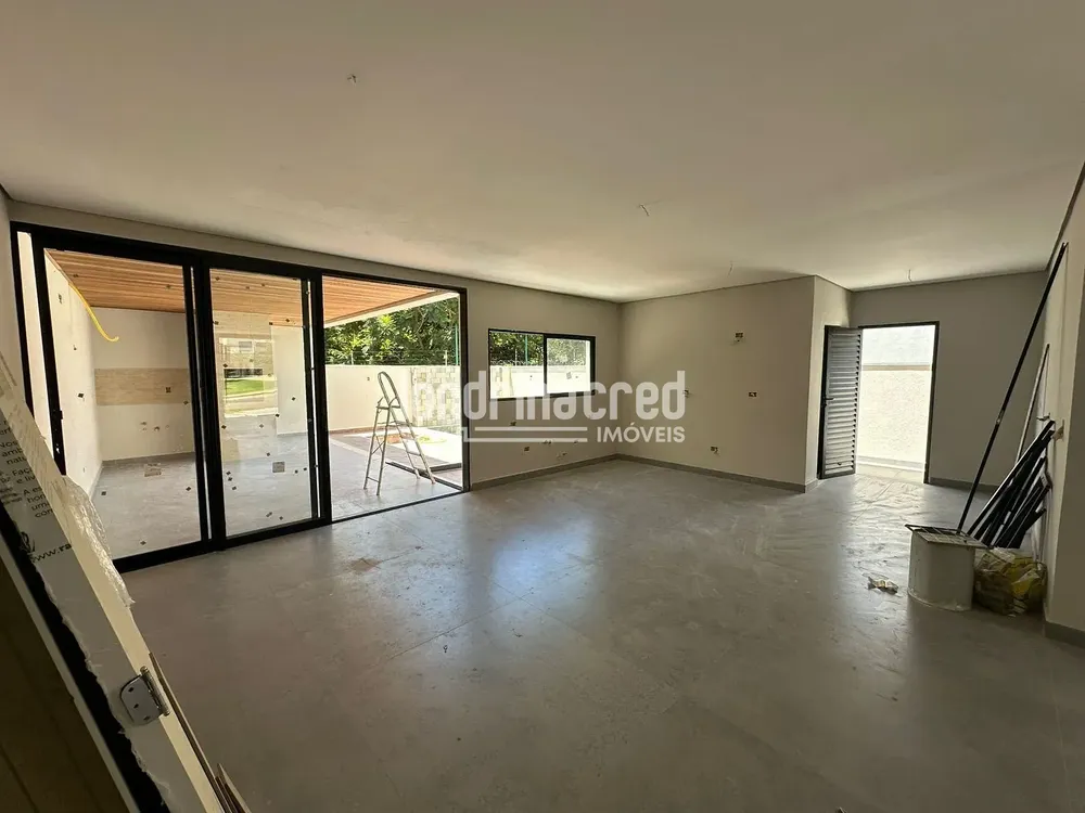 Casa, 3 quartos, 215 m² - Foto 2