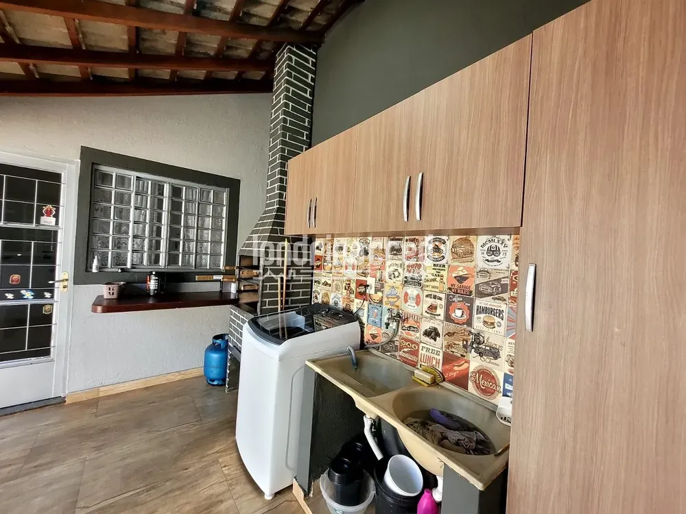 Casa, 3 quartos, 130 m² - Foto 1