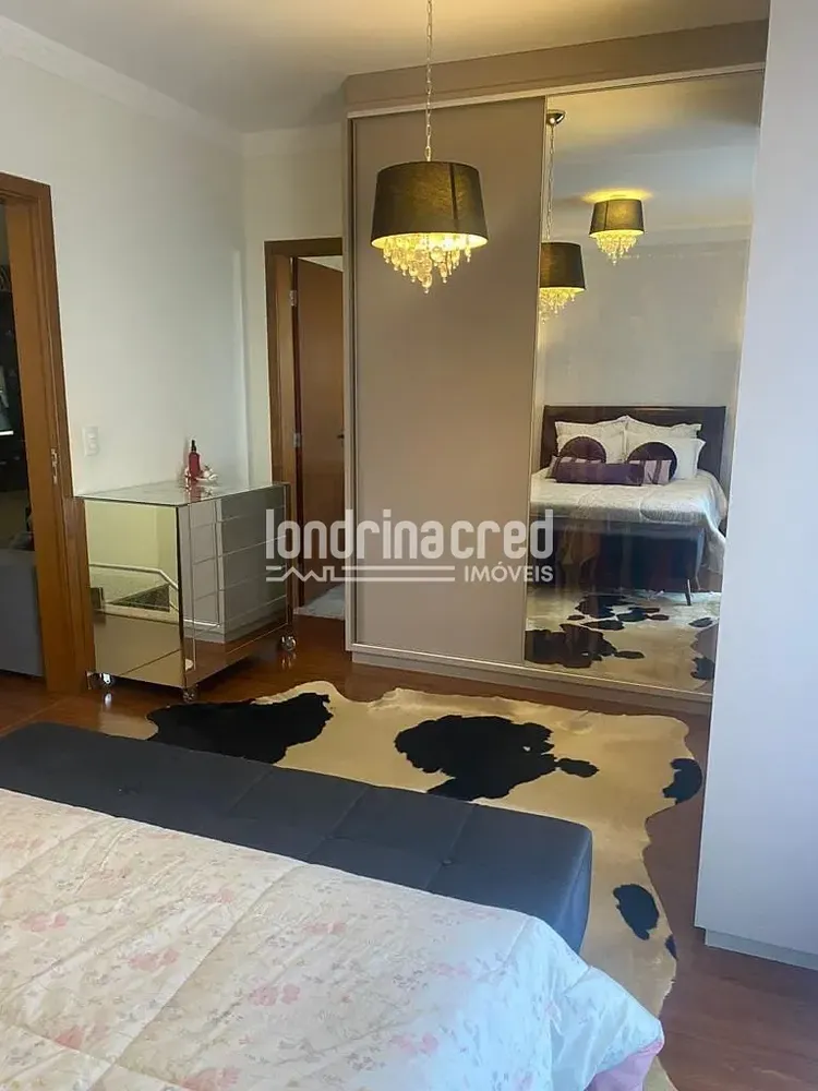 Casa, 3 quartos, 182 m² - Foto 2