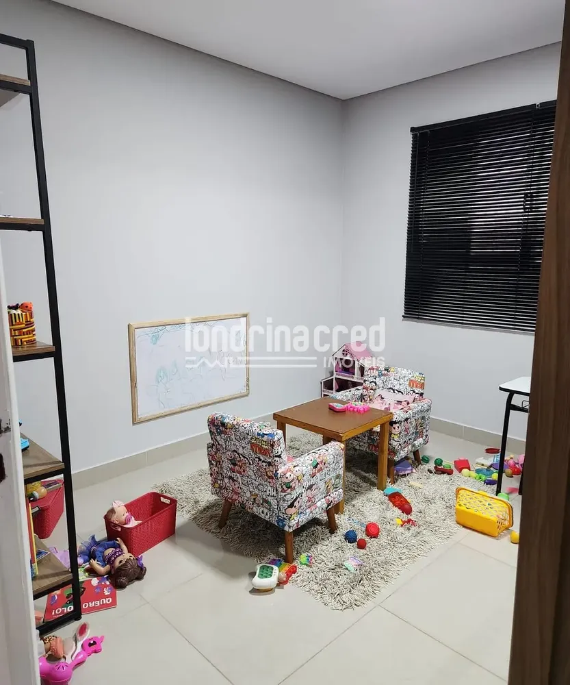 Casa, 3 quartos, 250 m² - Foto 11