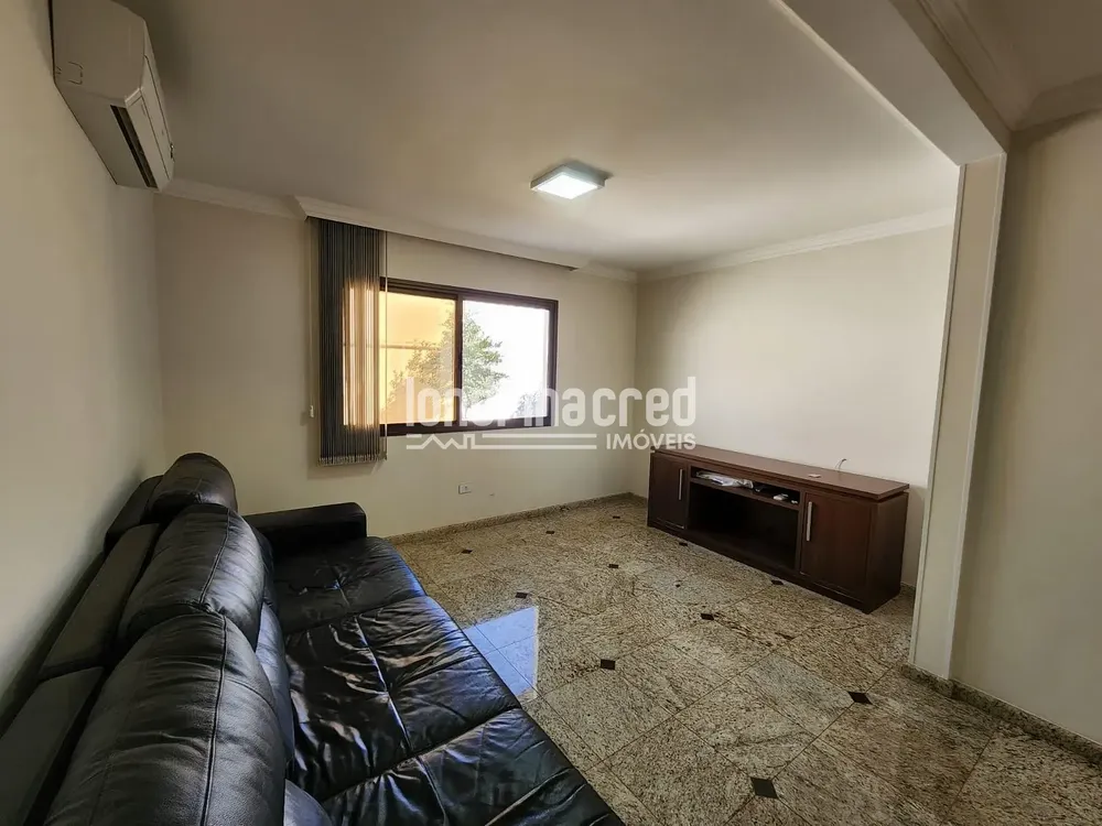 Casa, 3 quartos, 240 m² - Foto 2
