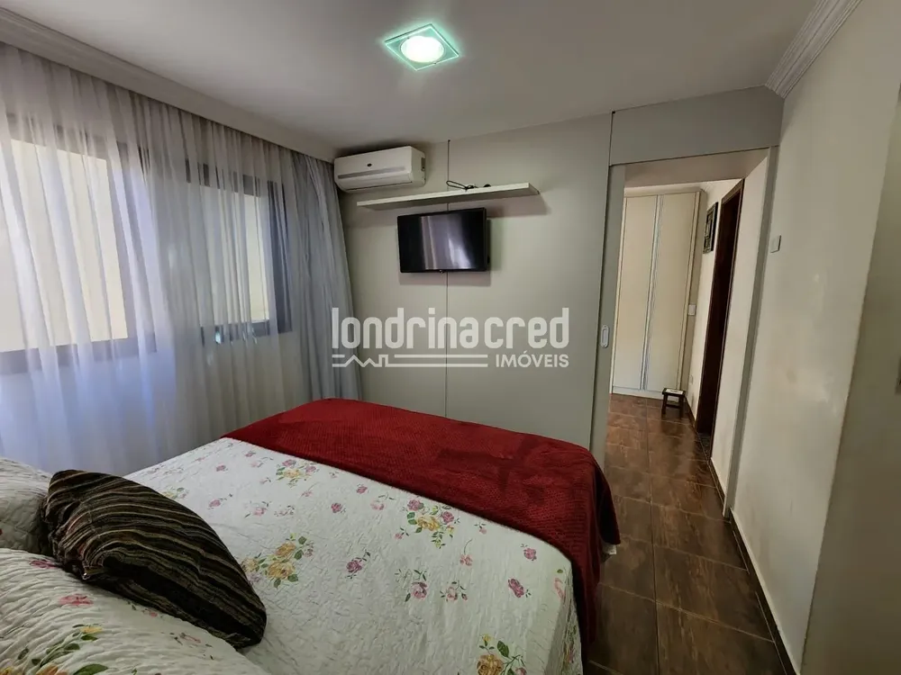 Casa, 3 quartos, 240 m² - Foto 1