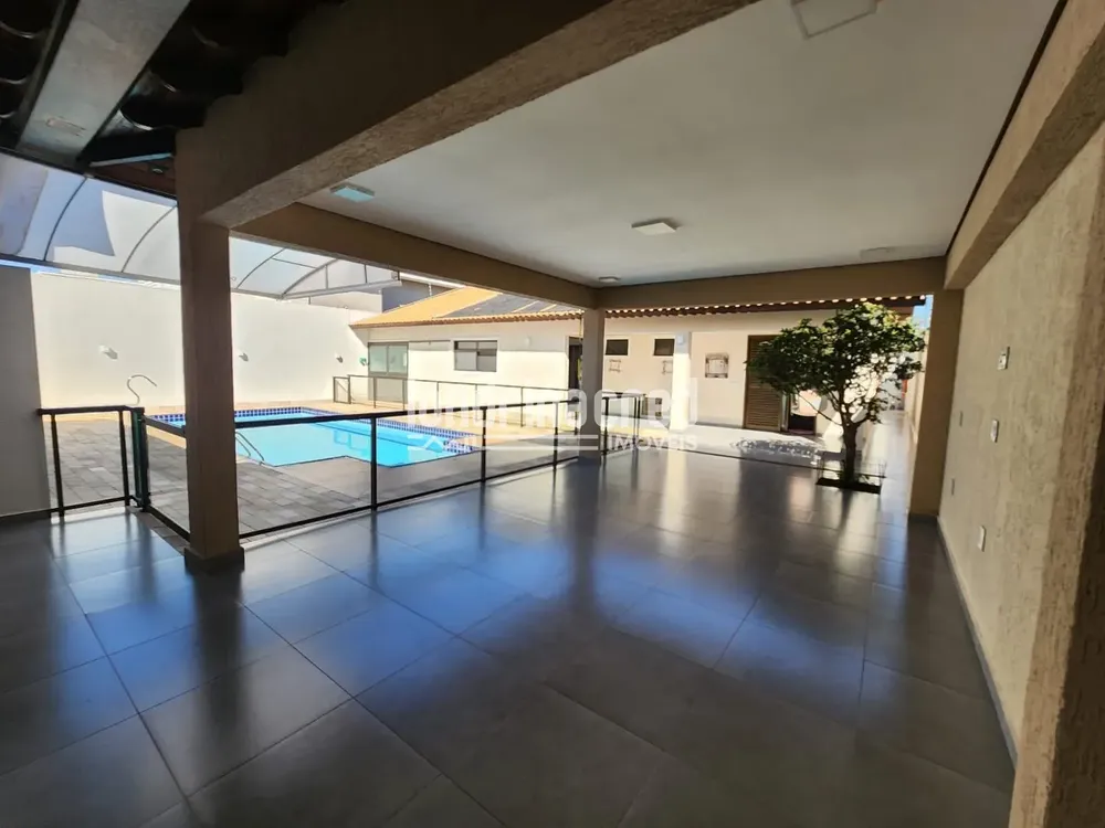 Casa, 3 quartos, 240 m² - Foto 3