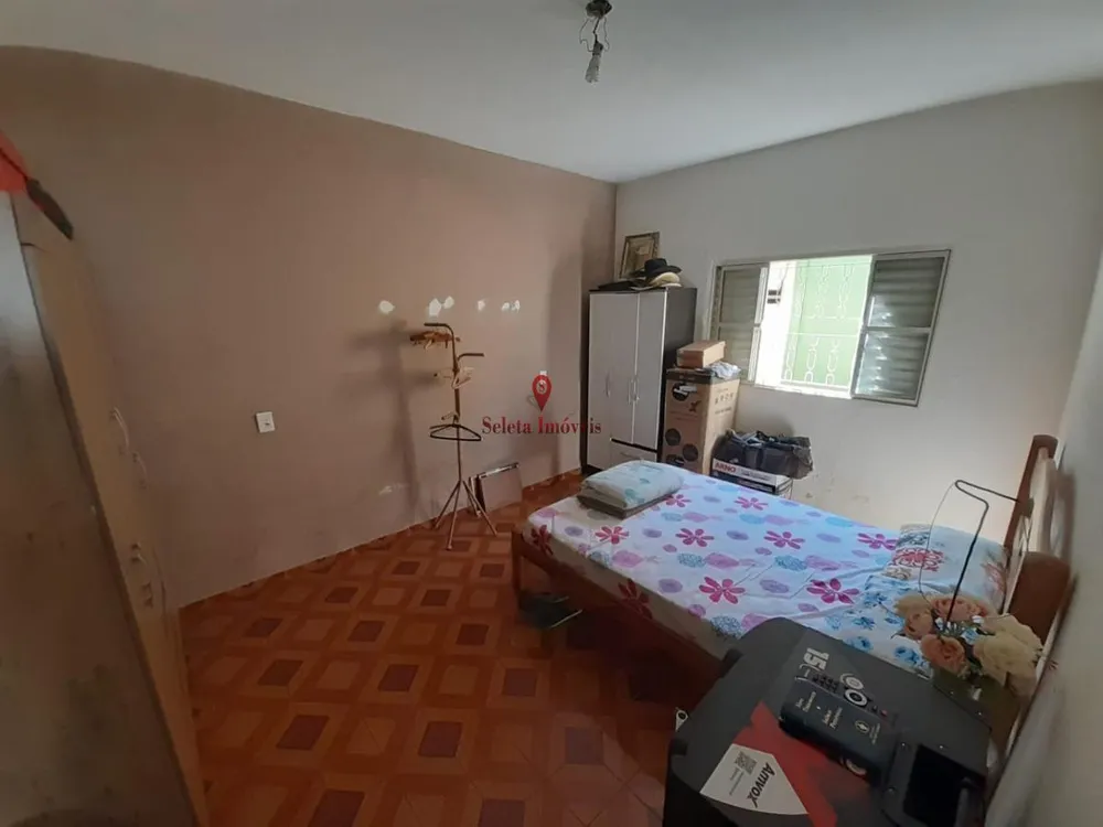 Casa, 2 quartos, 250 m² - Foto 1