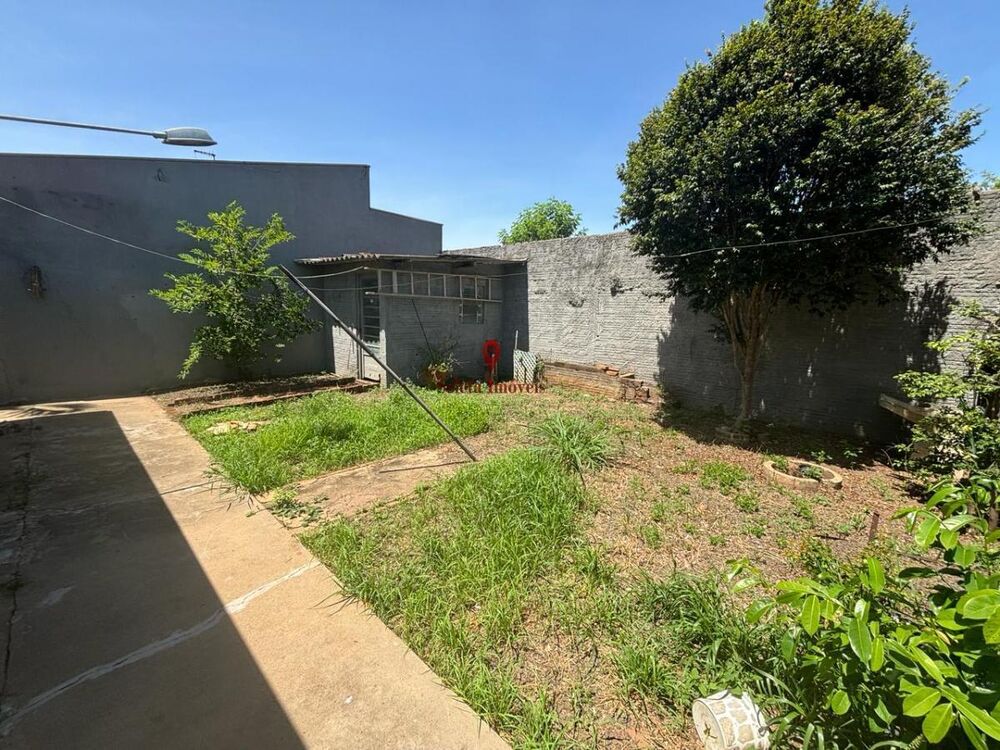 Casa, 2 quartos, 250 m² - Foto 20