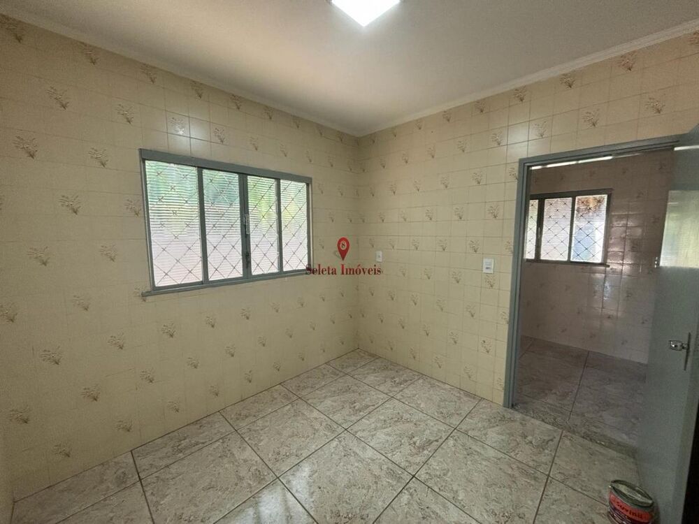 Casa, 2 quartos, 250 m² - Foto 13