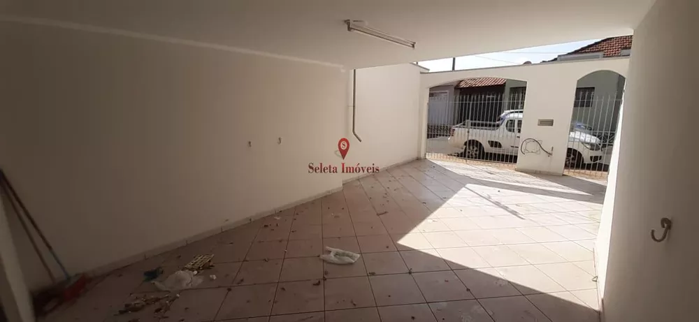 Casa para alugar com 2 quartos, 176m² - Foto 2