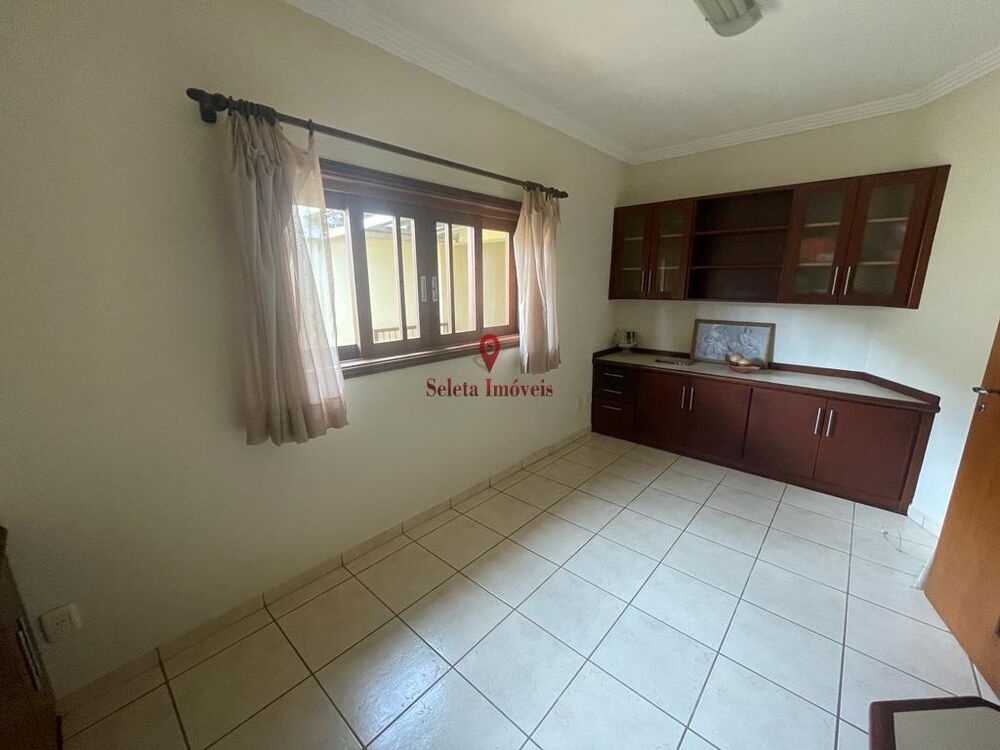 Casa, 4 quartos, 647 m² - Foto 2